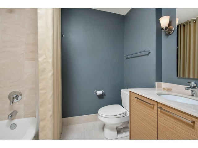 10 E Delaware Pl #17D, Chicago, IL 60611 photo 10