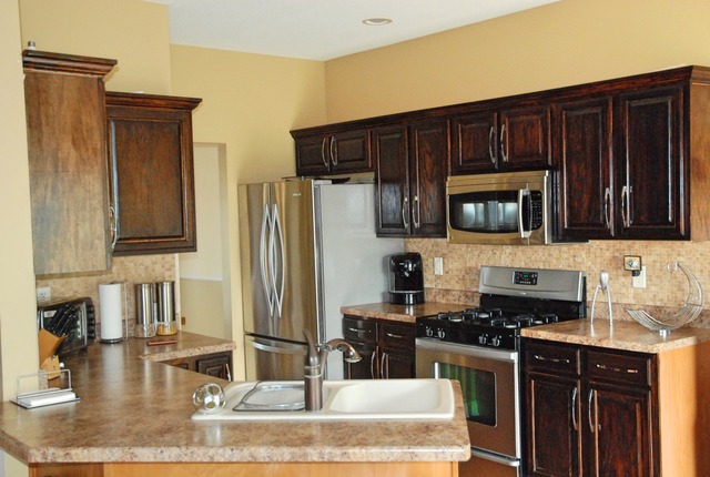 1815 Sycamore St, Peru, IL 61354 photo 8