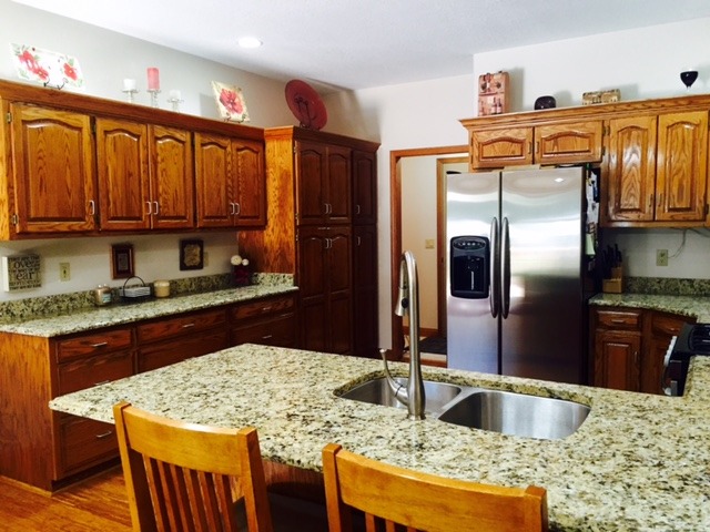 3873 Stone Oaks Dr, Kankakee, IL 60901 photo 3