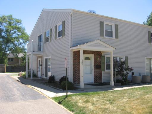 129 Lucille Ct #C, Bartlett, IL 60103 photo 1