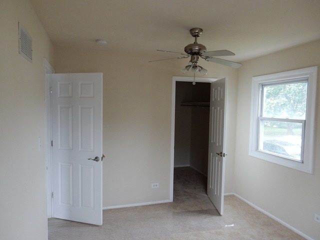 129 Lucille Ct #C, Bartlett, IL 60103 photo 8