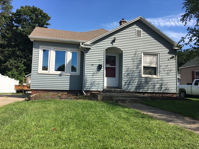 122 E Allen St, Ottawa, IL 61350 photo 4