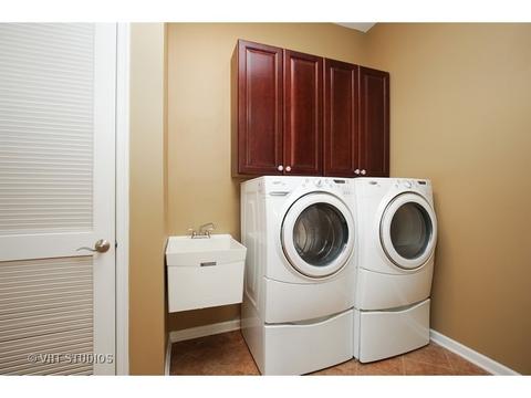 3874 Valhalla Dr, Elgin, IL 60124 photo 13