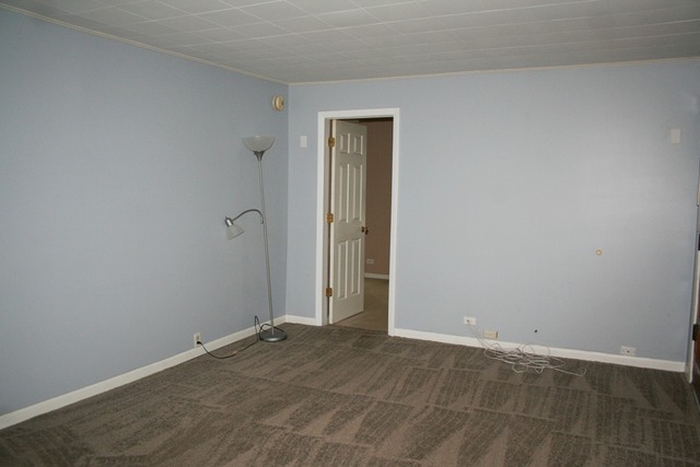 161 W Maple Ave, Wauconda, IL 60084 photo 3