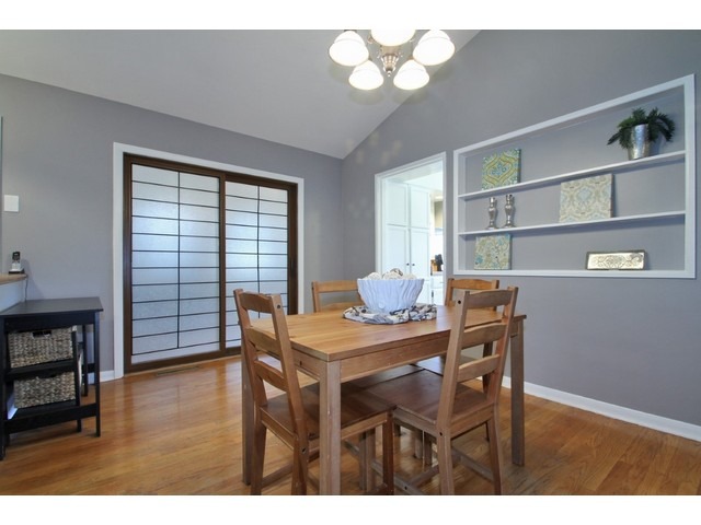3145 Central Rd, Glenview, IL 60025 photo 3
