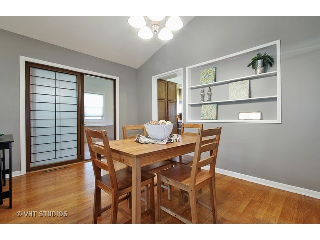 3145 Central Rd, Glenview, IL 60025 photo 7