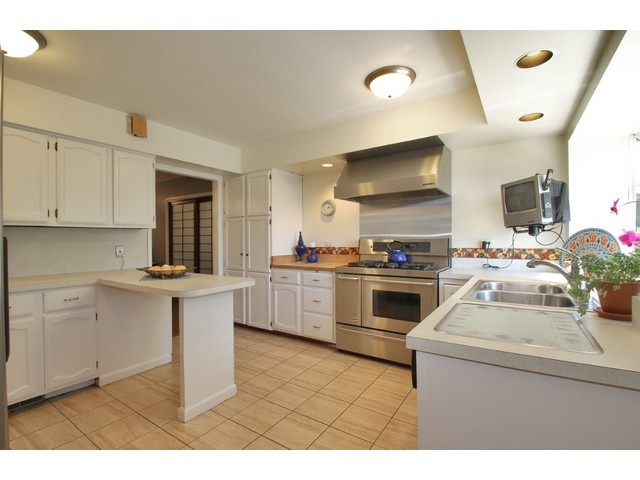 3145 Central Rd, Glenview, IL 60025 photo 4