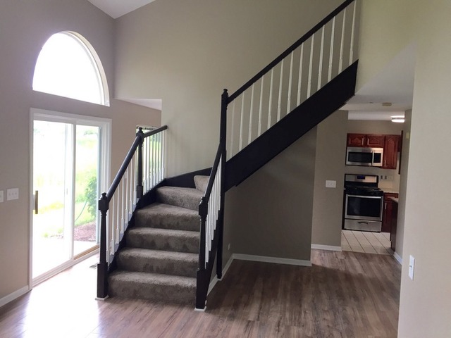 6861 Hampton Cir, Gurnee, IL 60031 photo 3