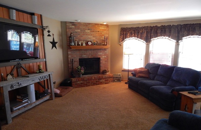 2913 Arbor Dr, Mchenry, IL 60050 photo 7