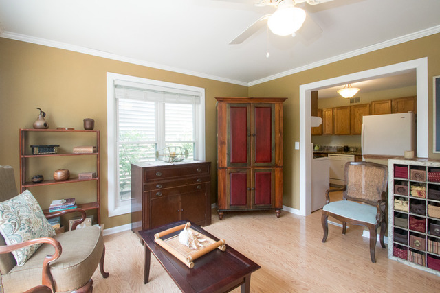 318 E Harrison Ave, Wheaton, IL 60187 photo 12