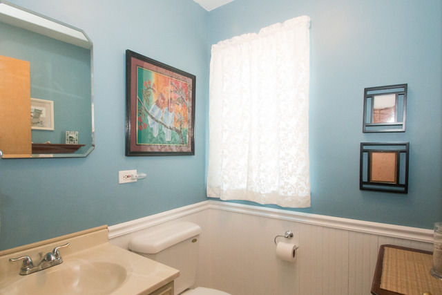 318 E Harrison Ave, Wheaton, IL 60187 photo 15