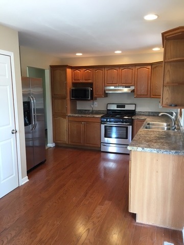 1506 N Ramble Rd, Mchenry, IL 60050 photo 2