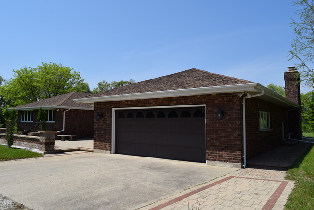 2301 Colby Point Rd, Mchenry, IL 60050 photo 1