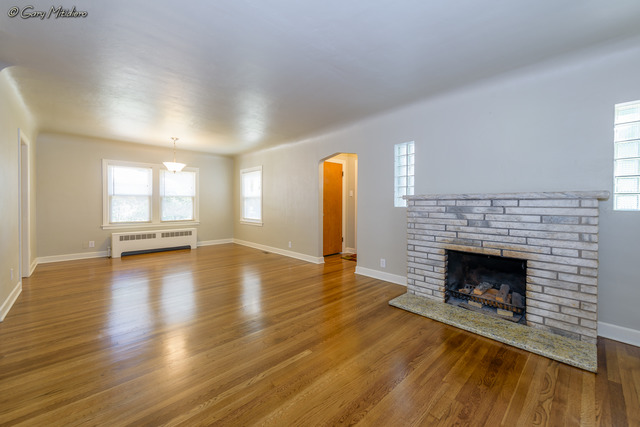 18326 Walter St, Lansing, IL 60438 photo 5