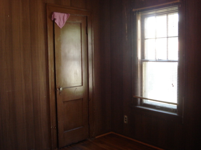 1031 S Lincoln Ave, Kankakee, IL 60901 photo 11