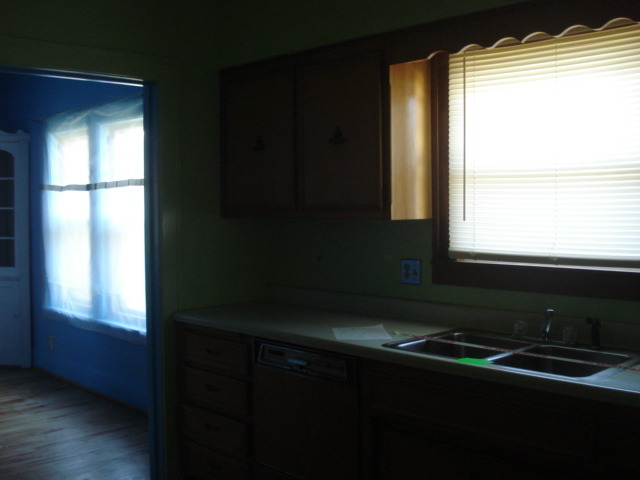 1031 S Lincoln Ave, Kankakee, IL 60901 photo 6