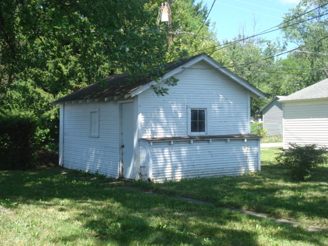 1031 S Lincoln Ave, Kankakee, IL 60901 photo 3