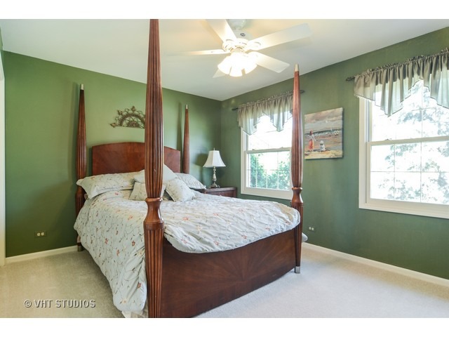 3519 Regent Dr, Hoffman Estates, IL 60067 photo 16