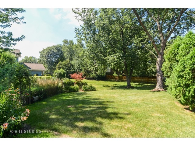 3519 Regent Dr, Hoffman Estates, IL 60067 photo 23