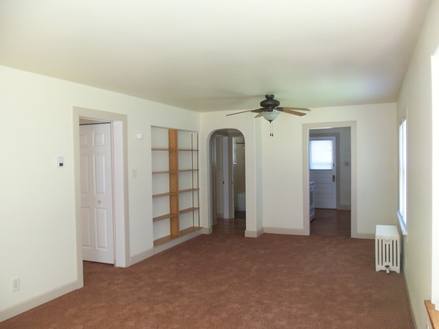 422 E Illinois Ave, Morris, IL 60450 photo 14