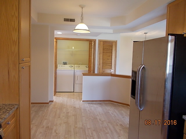 1378 Perry St #304, Des Plaines, IL 60016 photo 10