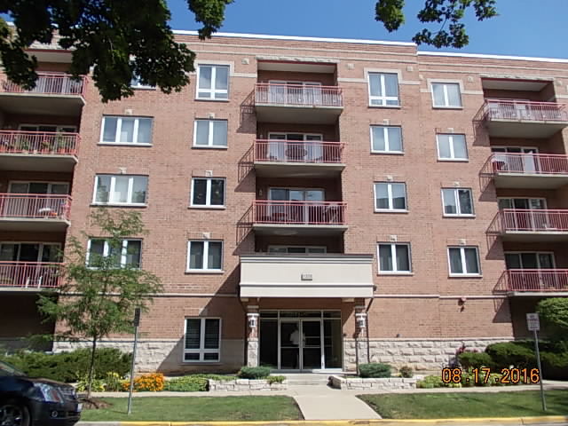 1378 Perry St #304, Des Plaines, IL 60016 photo 1