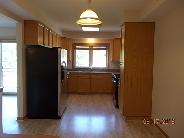 1378 Perry St #304, Des Plaines, IL 60016 photo 5