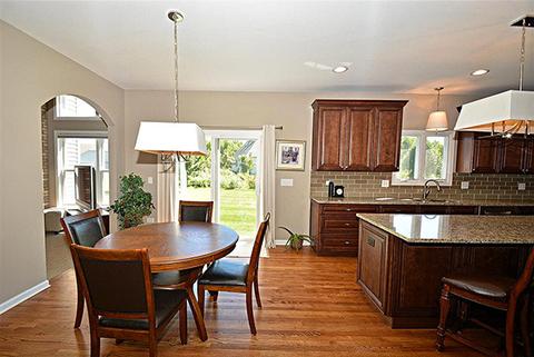 13127 Blackstone Ln, Plainfield, IL 60585 photo 8