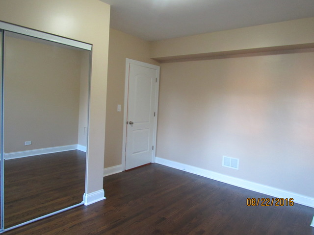 2311 N Oak Park Ave, Chicago, IL 60707 photo 6