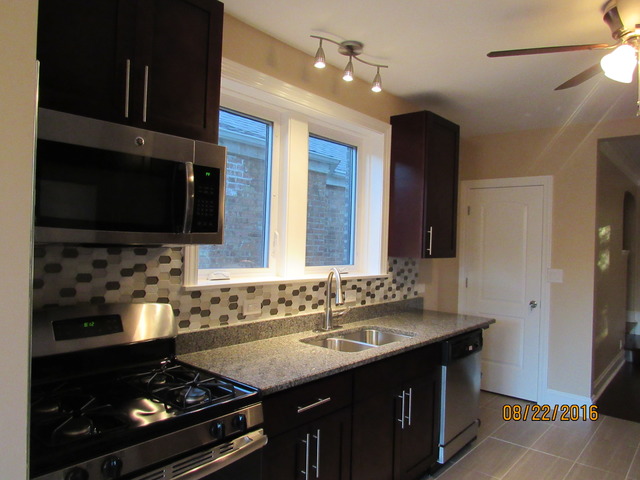 2311 N Oak Park Ave, Chicago, IL 60707 photo 5