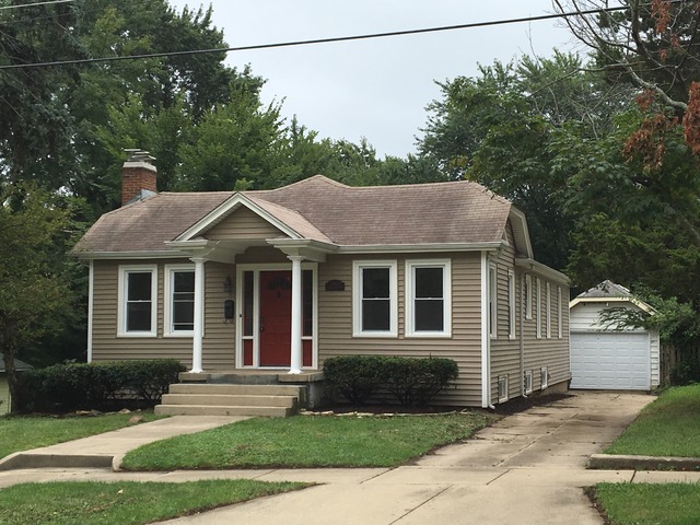 415 Washburn St, Elgin, IL 60123 photo 1