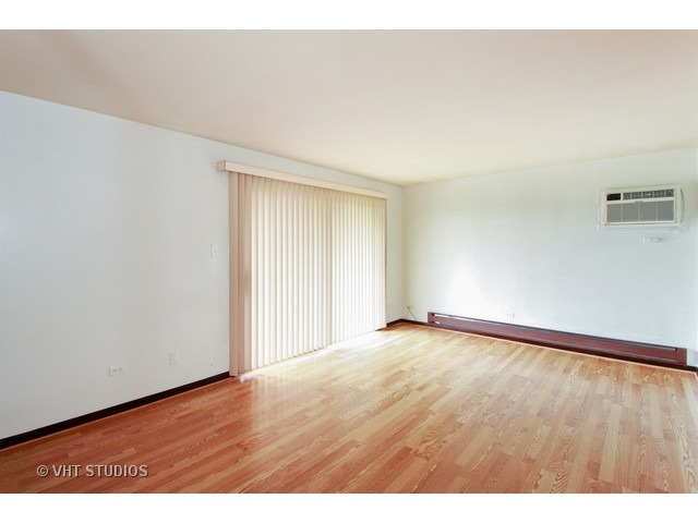 7312 W 86th St #3A, Bridgeview, IL 60455 photo 3