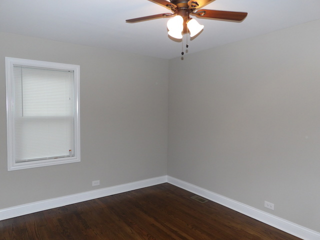 9654 S Forest Ave, Chicago, IL 60628 photo 9