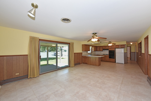 704 S Riverside Dr, Mchenry, IL 60050 photo 7