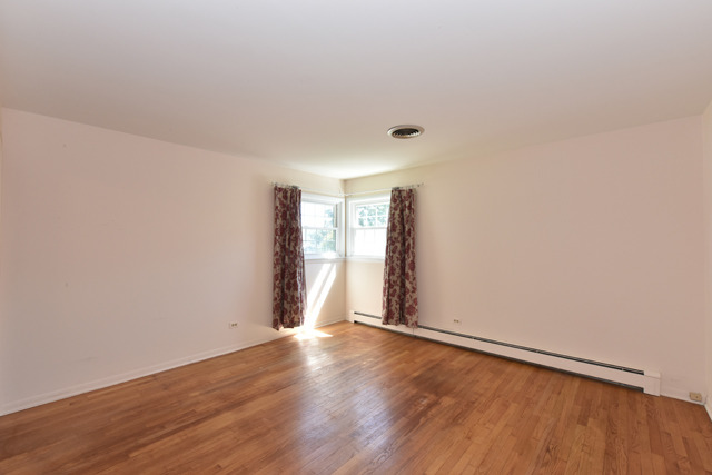 704 S Riverside Dr, Mchenry, IL 60050 photo 13