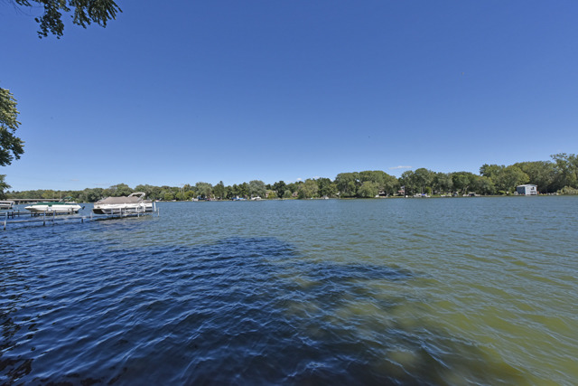 704 S Riverside Dr, Mchenry, IL 60050 photo 21