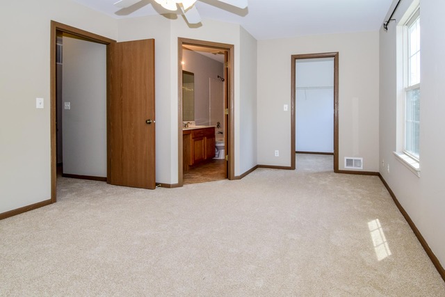 13951 S Oregon Dr, Plainfield, IL 60544 photo 8