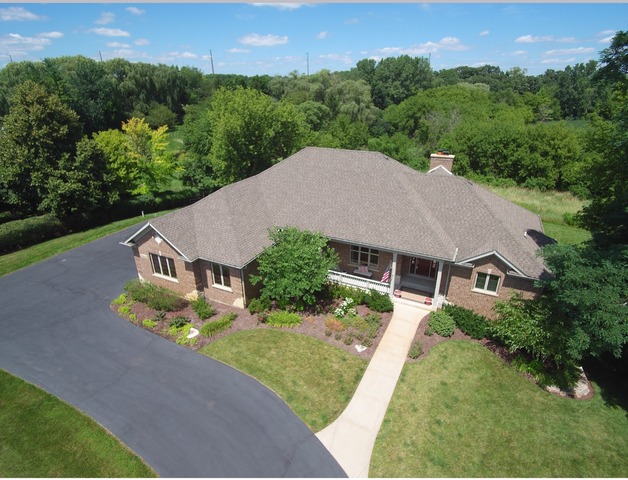 38 W630 Hopps Rd, Elgin, IL 60124 photo 1
