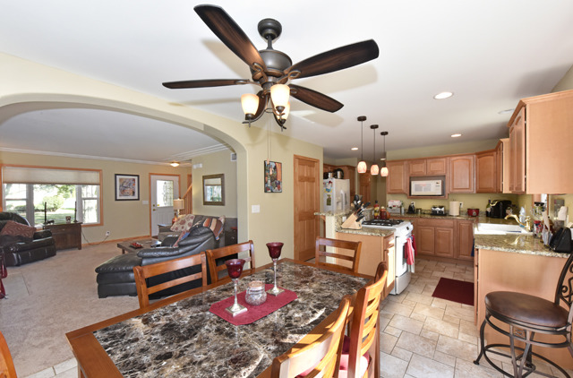 3939 Taft Rd, Kenosha, WI 53142 photo 5