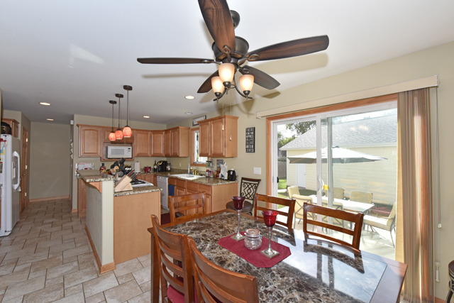 3939 Taft Rd, Kenosha, WI 53142 photo 4