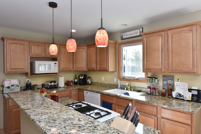 3939 Taft Rd, Kenosha, WI 53142 photo 2