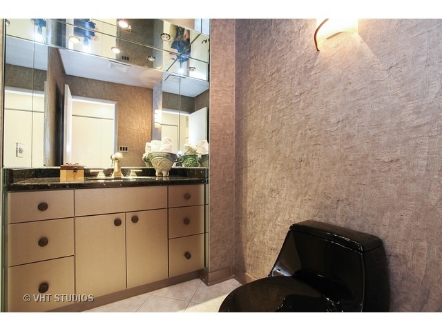 175 Fairview Ln, Northbrook, IL 60062 photo 13