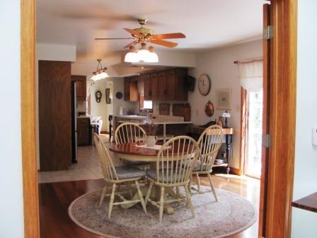 616 Center St, Mazon, IL 60444 photo 10