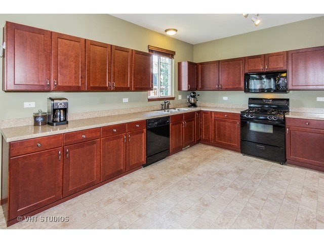 1608 Wyndham Ct, Plainfield, IL 60586 photo 5