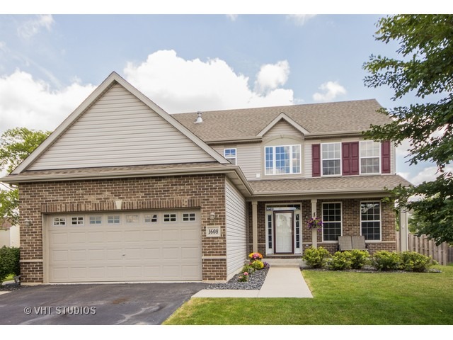 1608 Wyndham Ct, Plainfield, IL 60586 photo 1