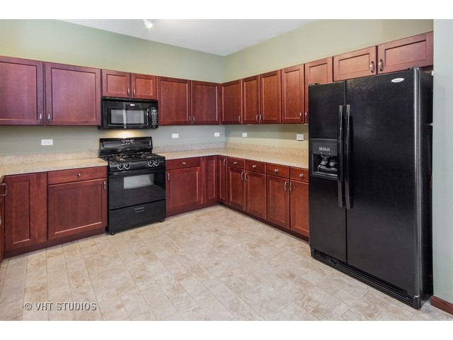 1608 Wyndham Ct, Plainfield, IL 60586 photo 6