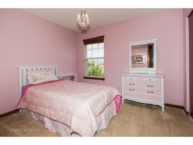 1608 Wyndham Ct, Plainfield, IL 60586 photo 13
