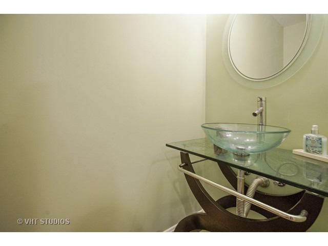 412 Arrow Trl, Wheeling, IL 60090 photo 9