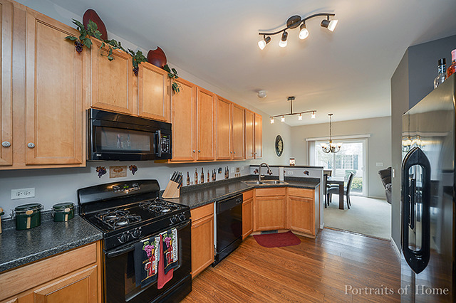 3872 Munson St, Plano, IL 60545 photo 7