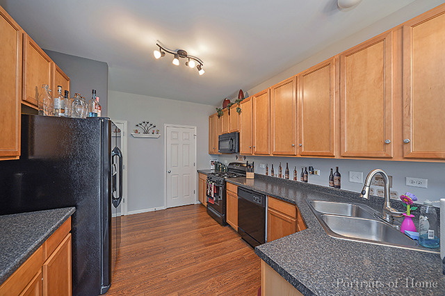3872 Munson St, Plano, IL 60545 photo 9